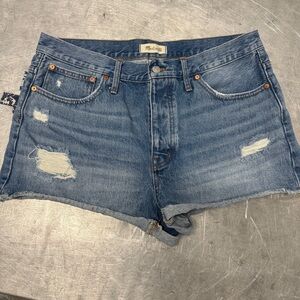 Madewell Women’s Distressed Relaxed Denim Shorts Size 31